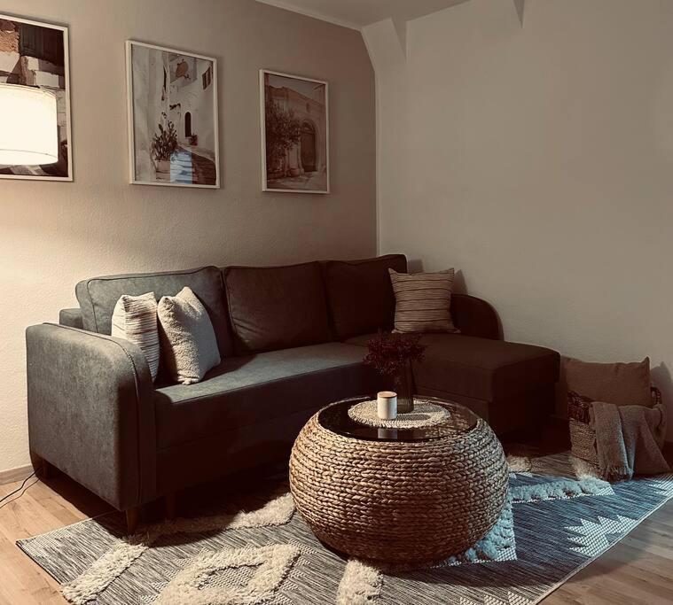Gemuetliche Altstadtwohnung Mit Balkon Smart-Tv Erfurt Ngoại thất bức ảnh